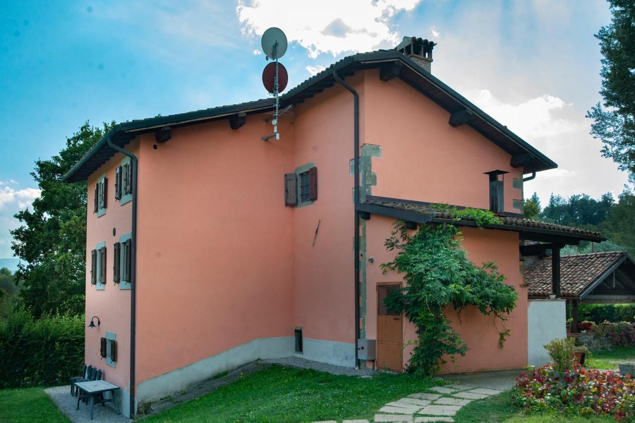 Agriturismo Il Corniolo Кастилионе ди Гарфаняна Екстериор снимка