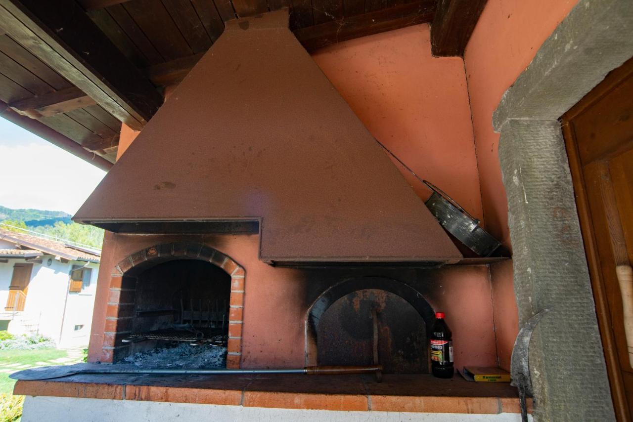 Agriturismo Il Corniolo Кастилионе ди Гарфаняна Екстериор снимка