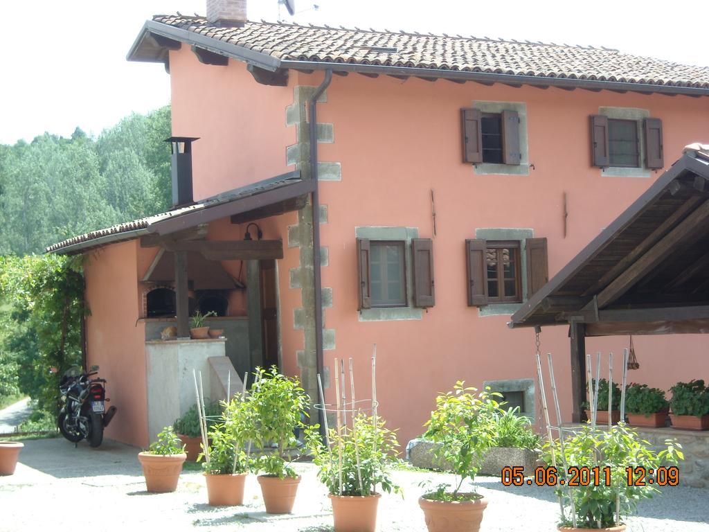 Agriturismo Il Corniolo Кастилионе ди Гарфаняна Екстериор снимка