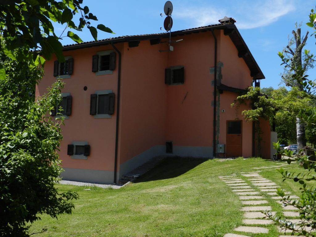 Agriturismo Il Corniolo Кастилионе ди Гарфаняна Стая снимка